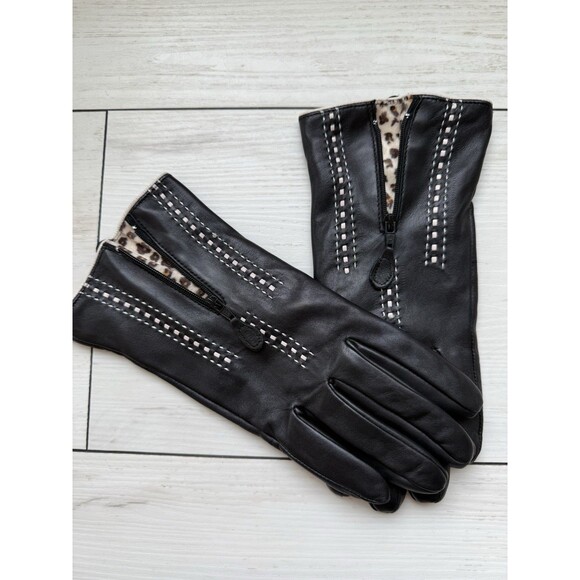 Redfish Designs Women’s M/L  Soft Leather Gloves Black Embroidered Lined - Picture 2 of 6